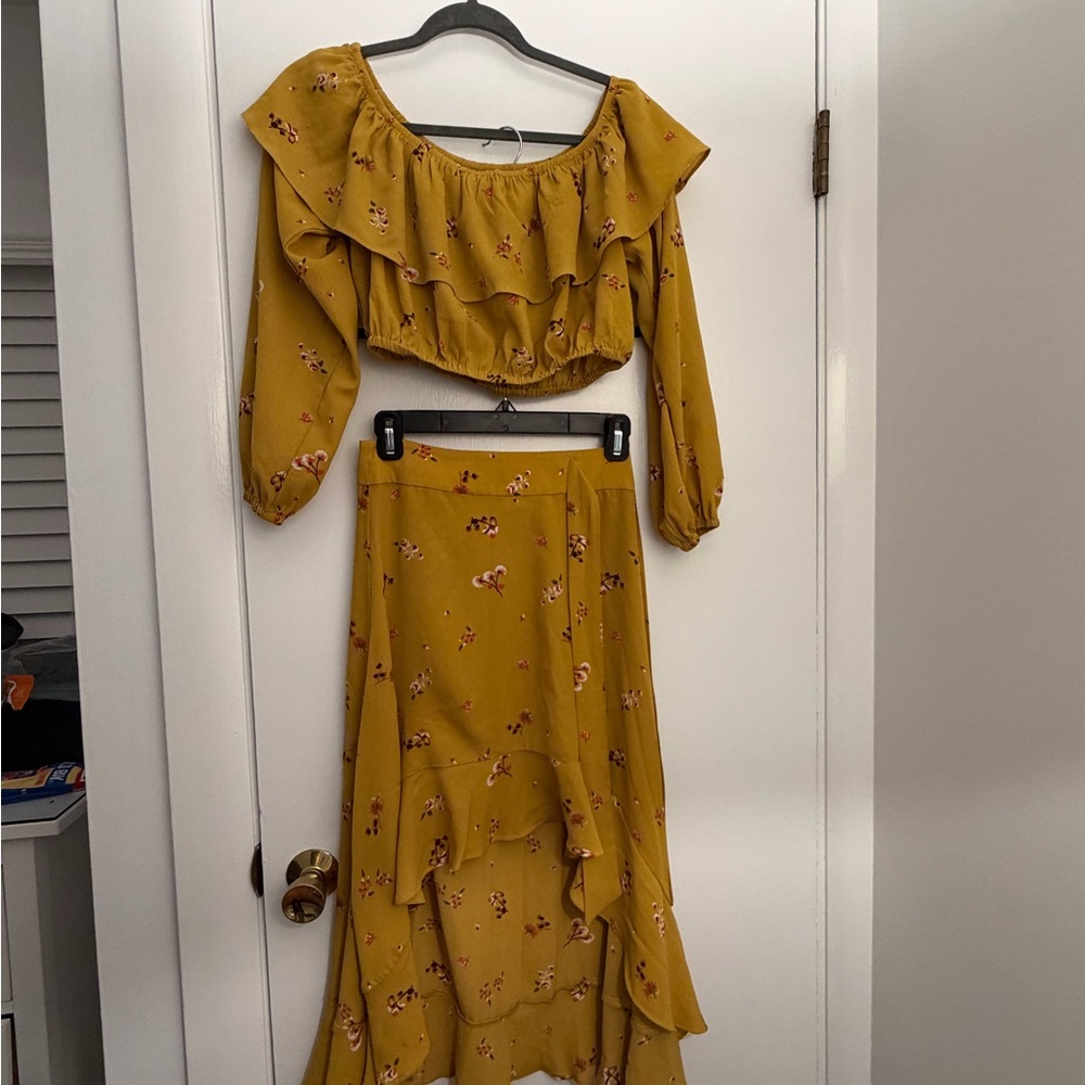 Floral Mustard 2 Piece Set: Crop top & Skirt